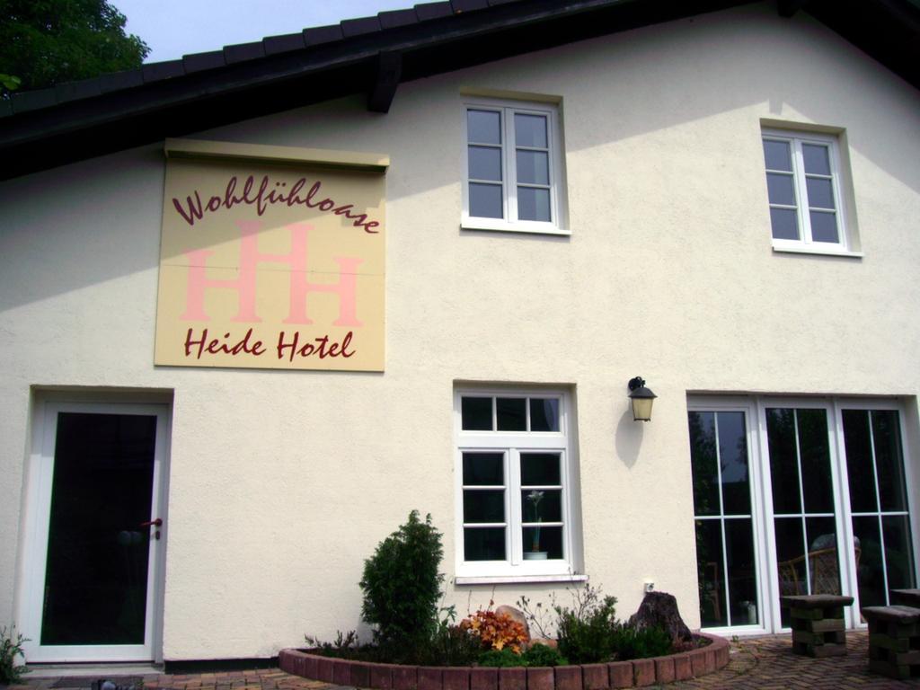 Heidehotel Hildfeld ヴィンターベルク エクステリア 写真